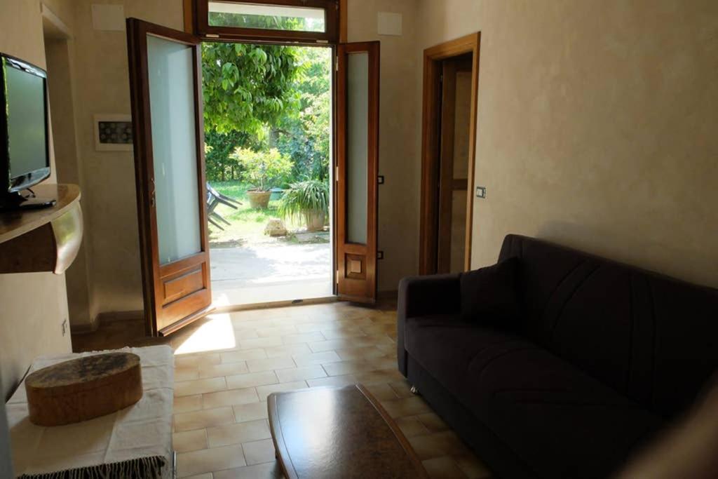 La Casina Di Bruna Mommio Luaran gambar